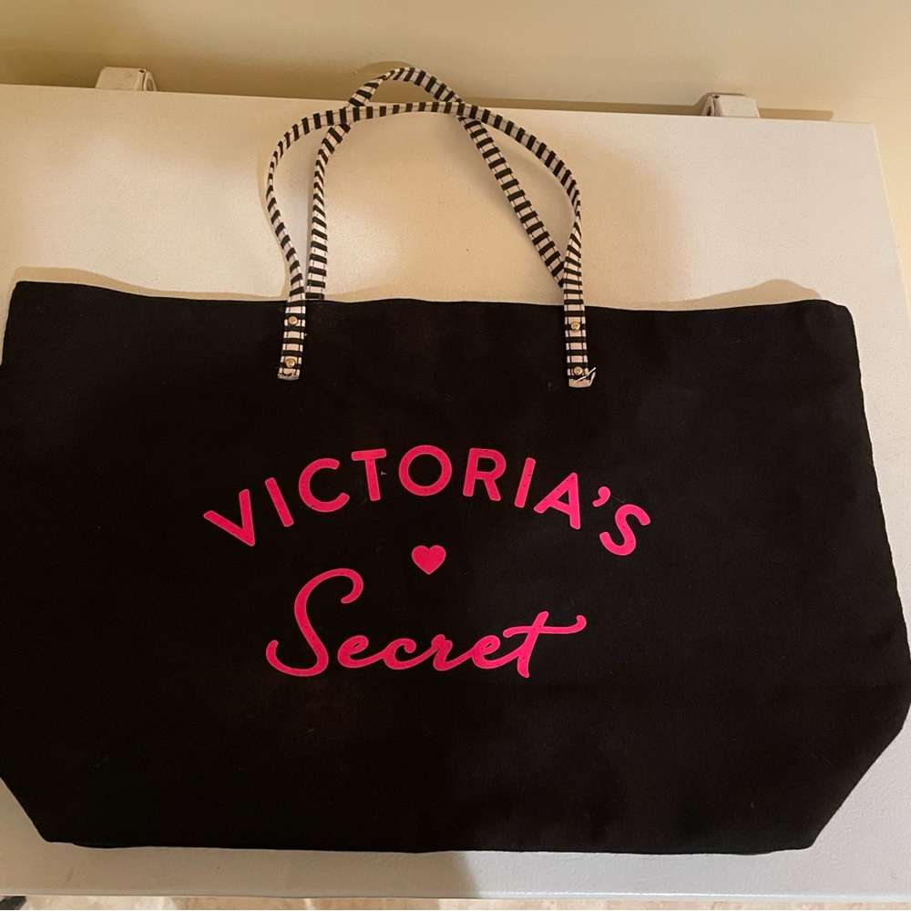 Victoria’s Secret Large Lined Tote Bag